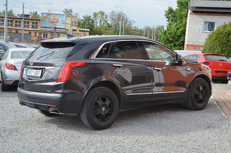 Cadillac XT5 (2019) 3.6 V6 231kW AWD Premium  - fotka 6 z 48