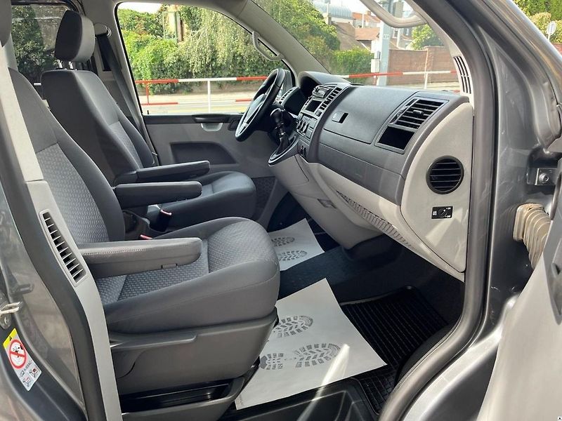Volkswagen Transporter 2.0TDI/103kW2010/CZ/8MÍST/1.MA - fotka 31 z 59