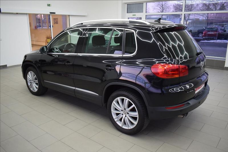 Volkswagen Tiguan 2,0 TDi, Sport&Style,DSG,Xen, - fotka 8 z 37