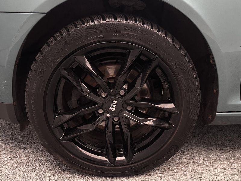 Škoda Octavia 1.9 TDI COMBI CZ 1.maj - fotka 28 z 28