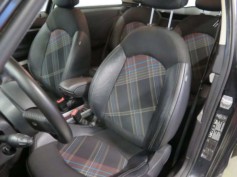 Mini Paceman (2013) 1.6D ALL4,klima,výhřev,4x4,man - fotka 14 z 23