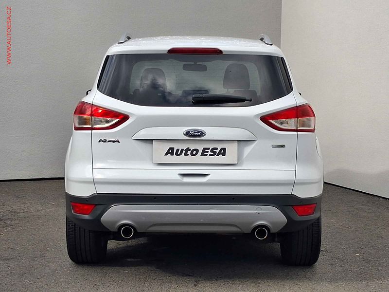 Ford Kuga (2015) 1.5 EB, 2.maj,ČR, AC, tempo - fotka 5 z 16