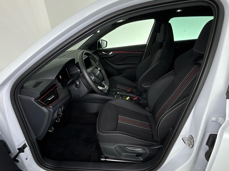 Škoda Scala Monte Carlo - fotka 7 z 29