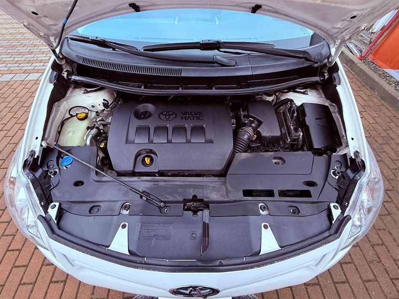 Toyota Auris 1.6 Valvematic, ČR - fotka 21 z 22