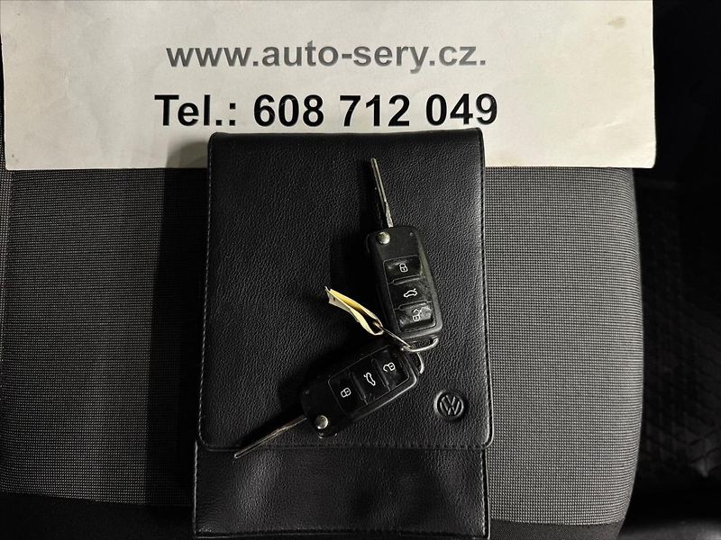 Volkswagen Caddy 1.4TGI BMT DSG TAŽNÉ VÝHŘEV - fotka 36 z 36