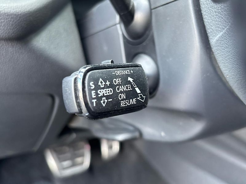 Škoda Octavia DSG RS - fotka 23 z 30