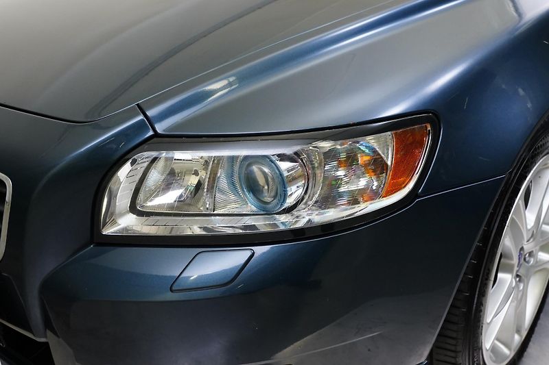 Volvo V50 - fotka 9 z 21