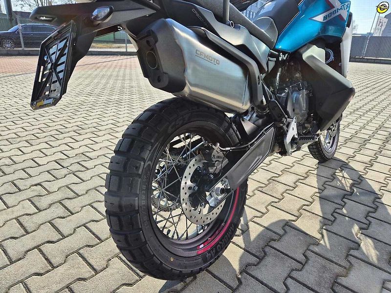 CFMOTO 800 MT (2026) X - fotka 12 z 20