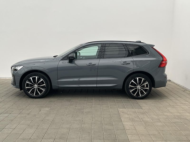 Volvo XC60 2.0 B4 4x4 ULTIMATE - fotka 3 z 31