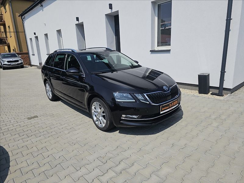 Škoda Octavia III 2,0TDi 110KW STYLE + - fotka 1 z 46