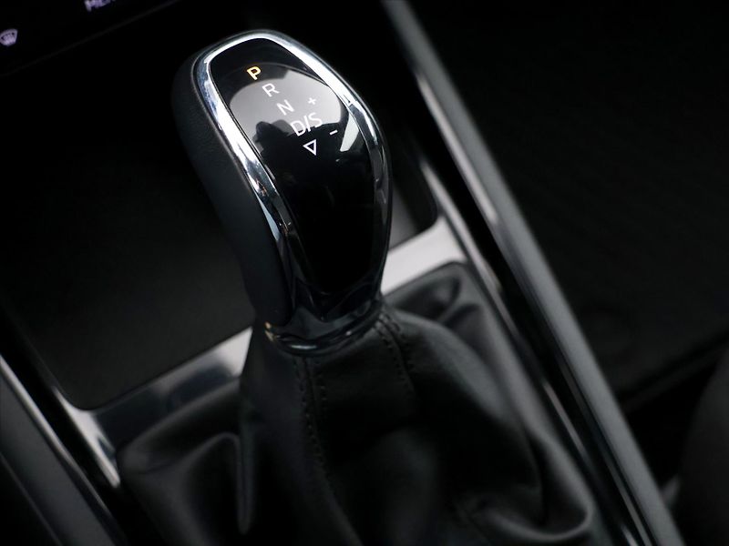 Škoda Kamiq 1.0 TSI 81kW DSG CZ Style - fotka 29 z 38