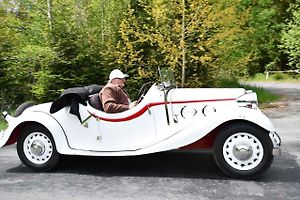 Historická vozidla a motorky projely v sobotu Českým lesem v rámci vyjížďky zvané Po pašeráckých stezkách.