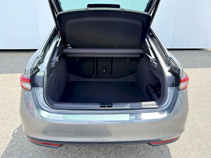 Škoda Superb (2026) DSG / 2.0 TDI / 110 kW / SELEC - fotka 12 z 32