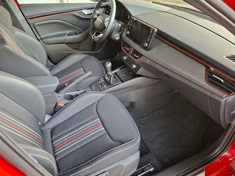 Škoda Scala (2025) Monte Carlo TSI 85/1.0 M6F - fotka 25 z 33