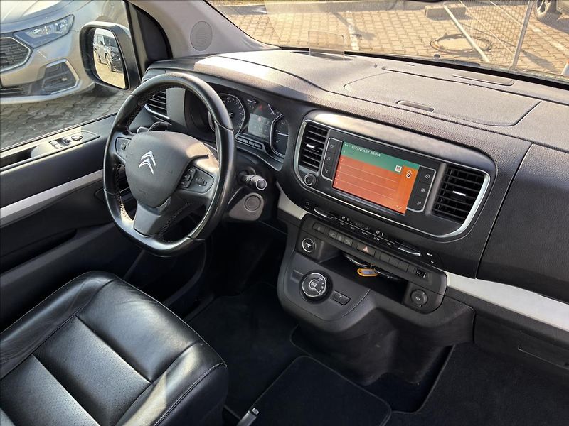 Citroën SpaceTourer 2,0 BlueHDi S&S Shine  L1 - fotka 21 z 43