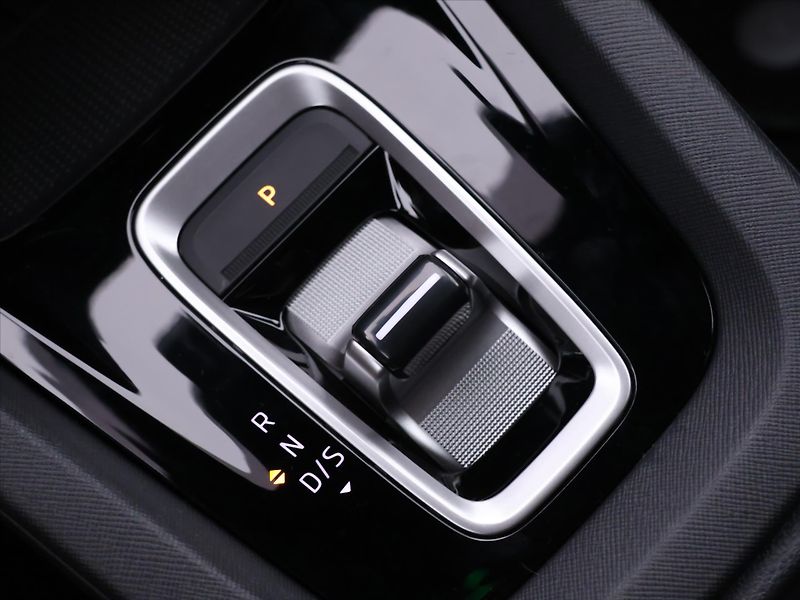 Škoda Octavia 2,0 TSI 195kW DSG RS DPH 1.Maj - fotka 34 z 43