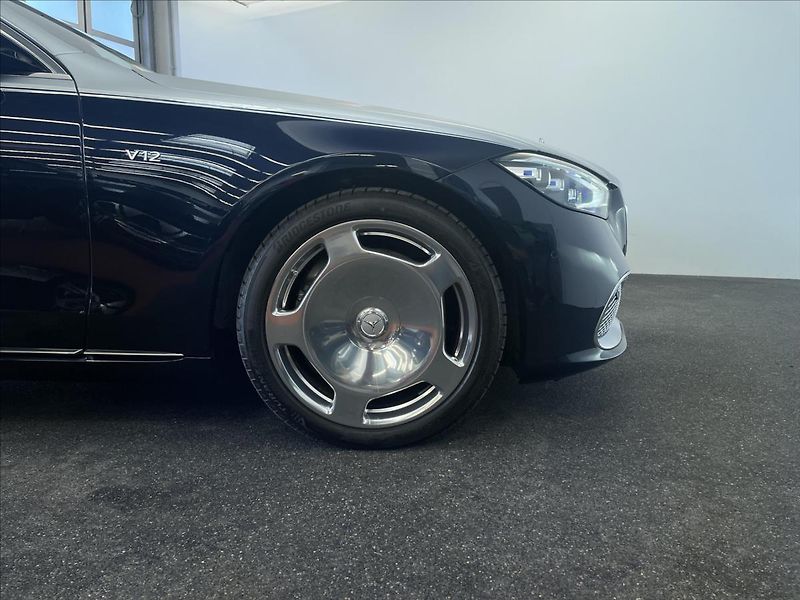 Mercedes-Benz Třídy S Třídy Mercedes-Maybach S 680 - fotka 28 z 28