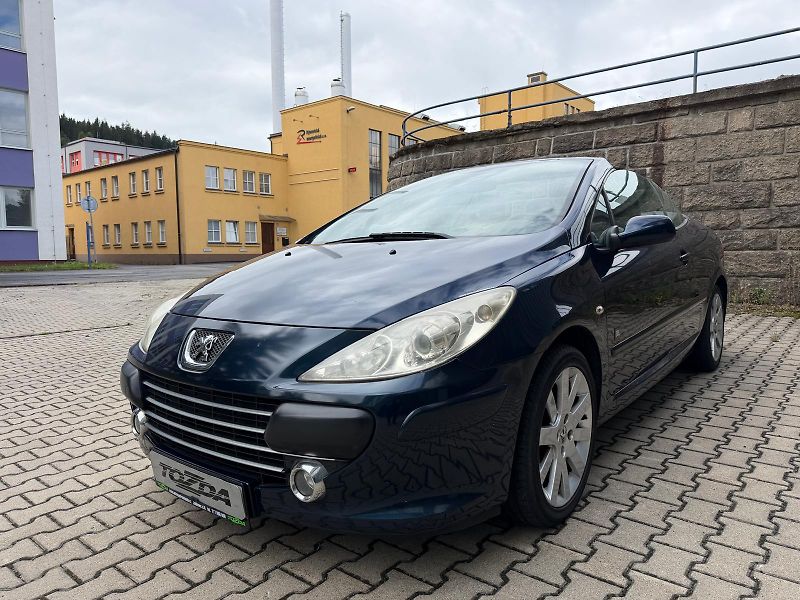 Peugeot 307 1,6i 16V  - fotka 3 z 24