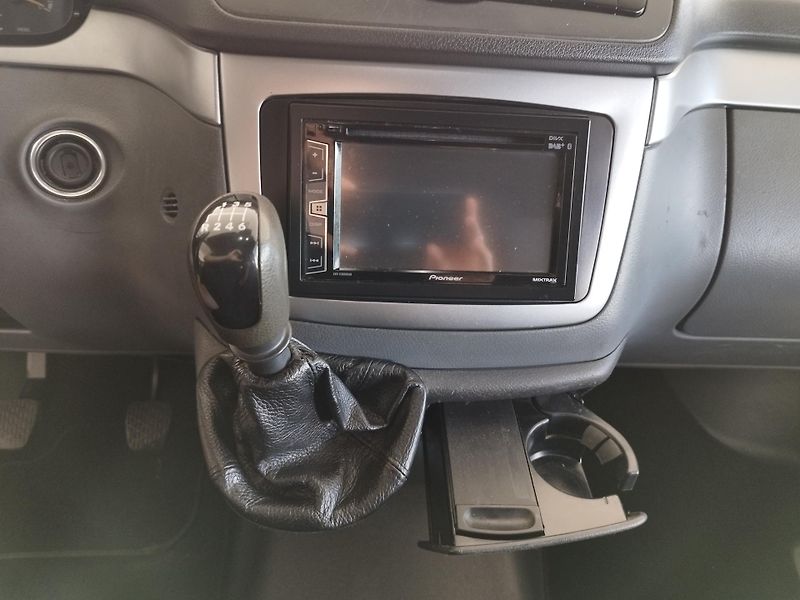 Mercedes-Benz Vito (2004) 2,2CDI,110KW,LONG,8MÍST,TAŽNÝ - fotka 19 z 26