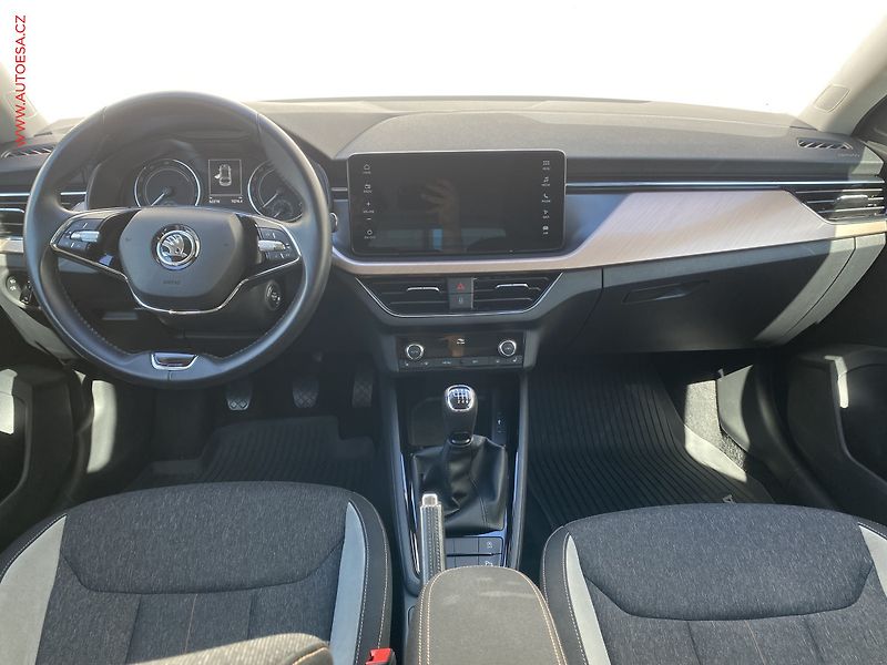 Škoda Scala (2022) 1.5 TSi, ČR, Style, navi - fotka 8 z 19