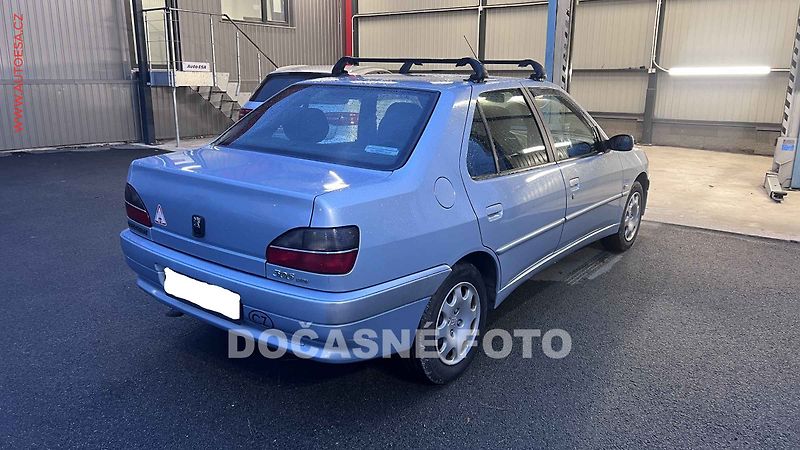 Peugeot 306 (2001) 2.0HDi, 2.maj,ČR, AC, výhřev - fotka 2 z 4