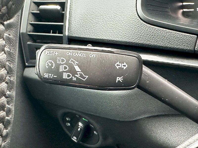 Škoda Karoq (2023) 2.0 TDI 110kW Style 4x4 DSG - fotka 9 z 27