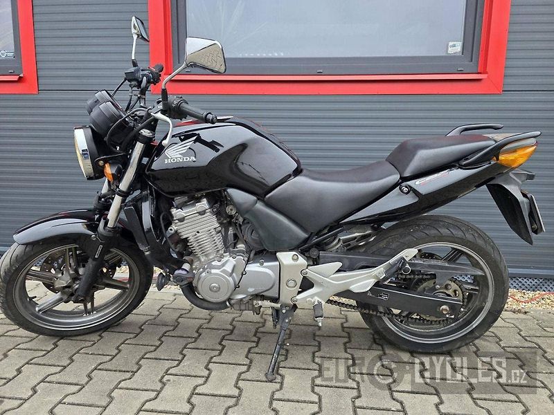 Honda CBF 500 (2007) ABS - fotka 3 z 11