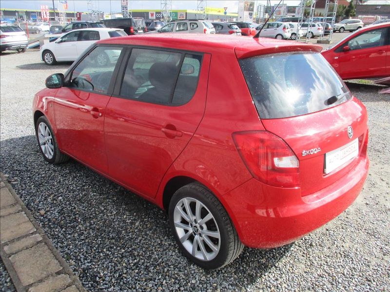 Škoda Fabia 1,2 TSI, klima, servis, 1.maj, - fotka 7 z 31