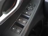 Hyundai i30 (2018) 1.0 T-GDI, Tempomat - náhled 17