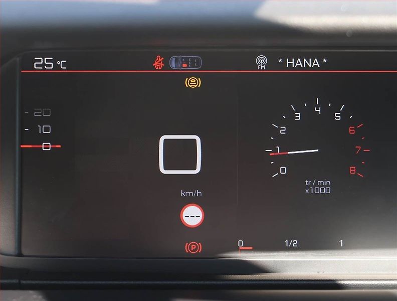 Citroën Grand C4 SpaceTourer (2020) 1.2 T, 7 míst, Serv.kniha - fotka 11 z 22