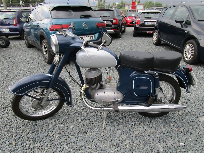Jawa ČZ 175, 450 de Luxe - fotka 5 z 15