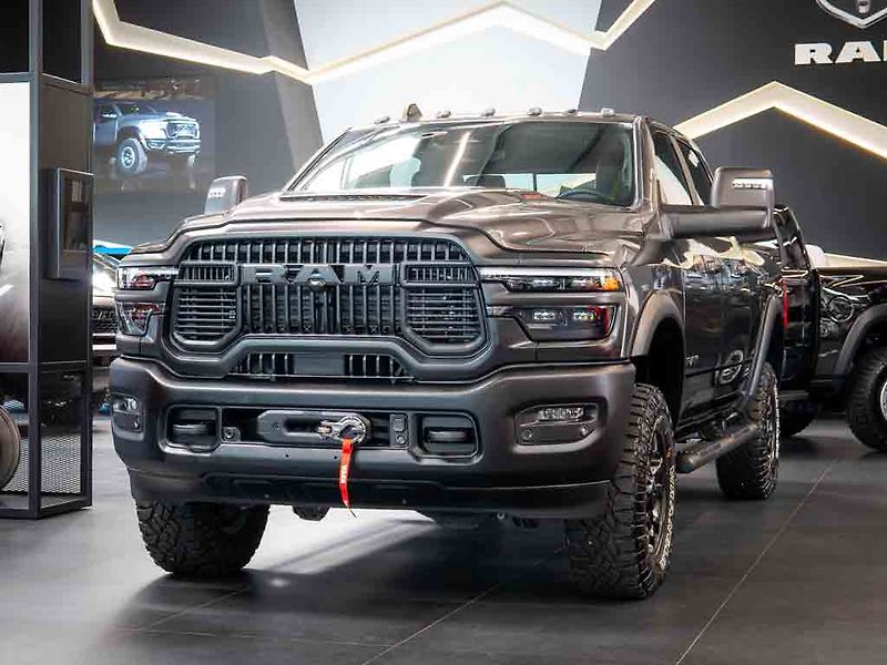 Dodge RAM (2026) 6.4 2500 Power Wagon 2026 - fotka 1 z 35
