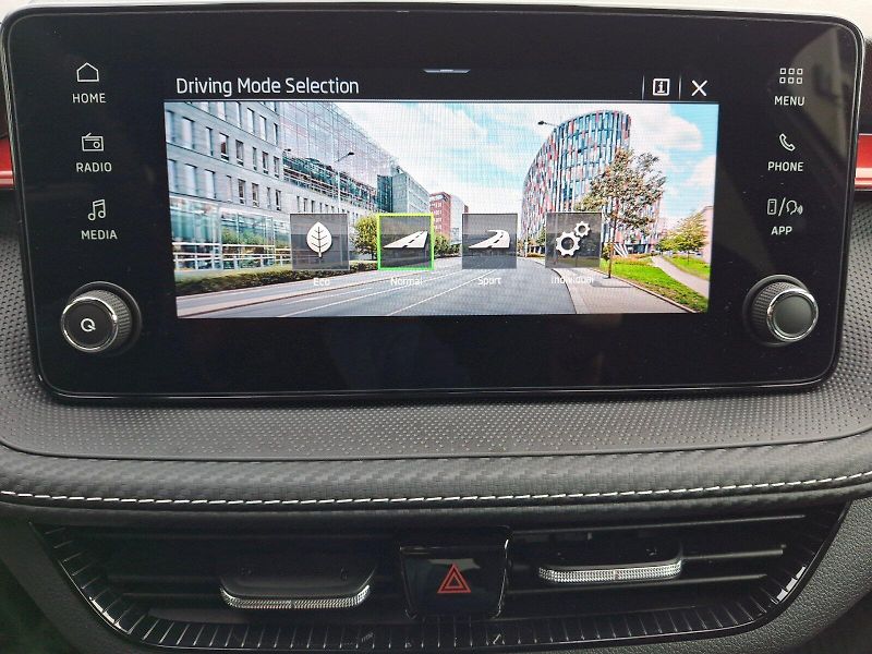 Škoda Fabia (2026) Monte Carlo DSG 1,5TSi 110kW - fotka 25 z 34