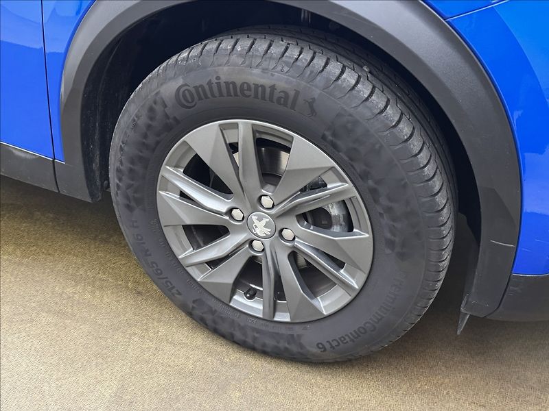 Peugeot 2008 1,5 HDi ACTIVE LED SENZORY ČR - fotka 36 z 39