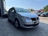 Volkswagen Touran (2008) 1.9 TDi, DUAL KLIMA, TAŽNÉ - náhled 3