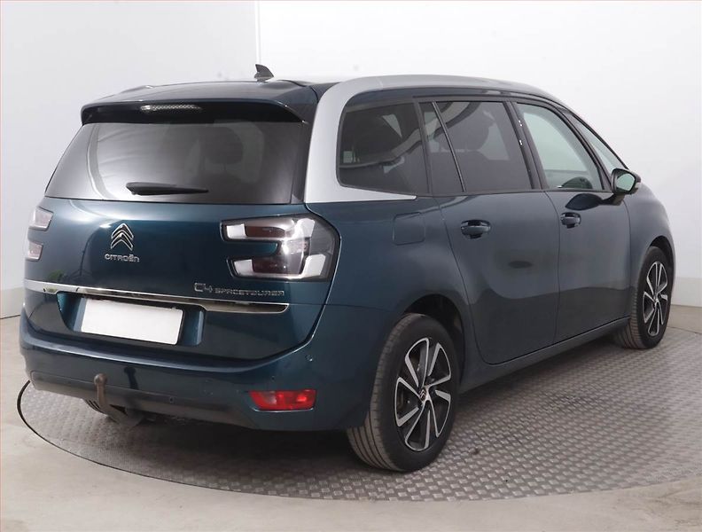 Citroën Grand C4 SpaceTourer (2021) 1.5 HDi, Automat, 7 míst, ČR - fotka 5 z 21