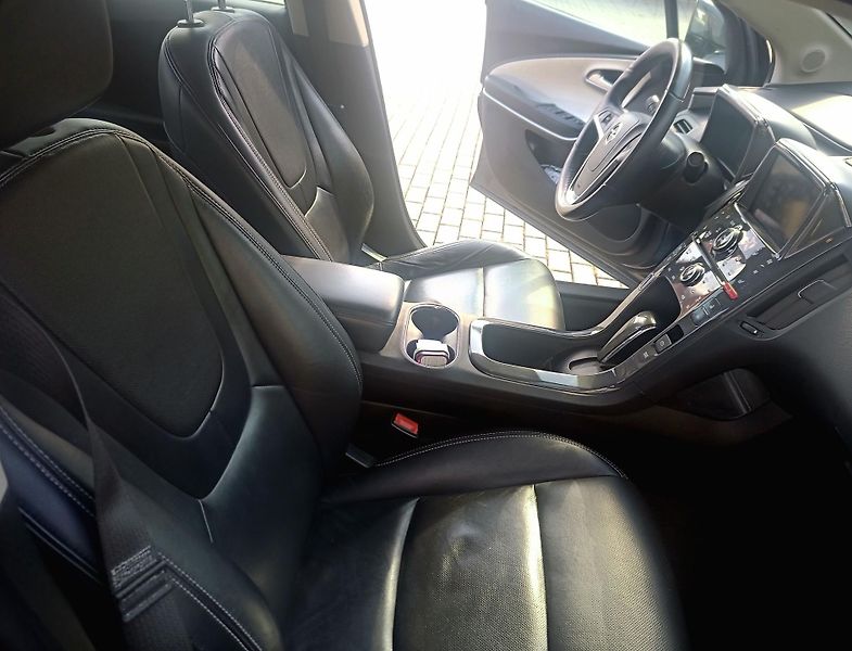Opel Ampera (2012) - fotka 5 z 9