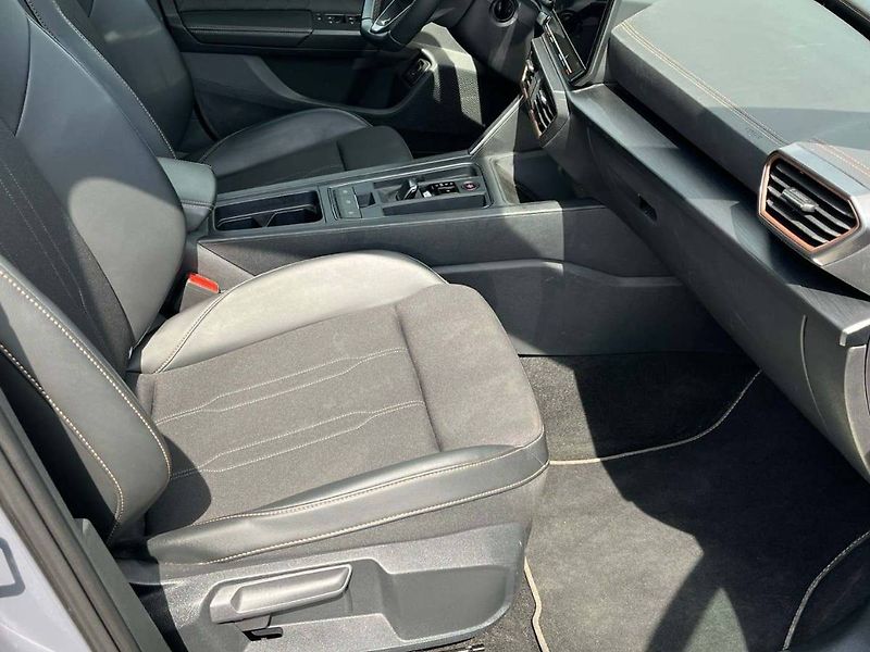 Cupra Formentor (2024) 1.5 TSI 110 kW DSG - fotka 12 z 20
