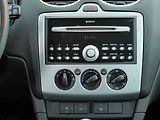 Ford Focus (2006) 1.6i, AC, park.čidla - náhled 11