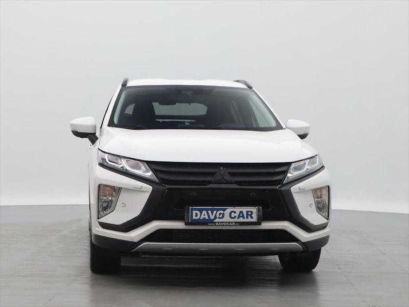 Mitsubishi Eclipse Cross 1.5 T-MIVEC 120kW Intense CVT - fotka 2 z 39