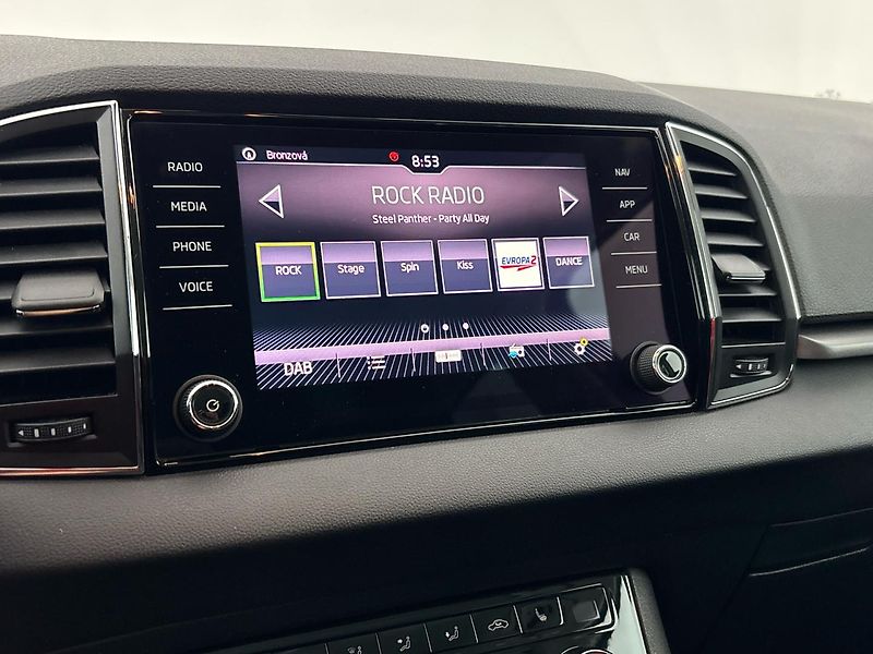 Škoda Karoq Ambition DSG - fotka 12 z 27