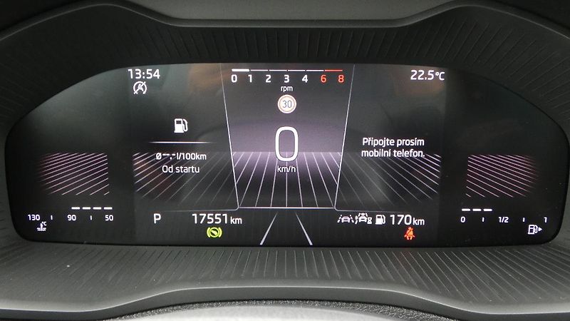 Škoda Karoq 1.5 TSI 110kW Fresh DSG - fotka 11 z 24