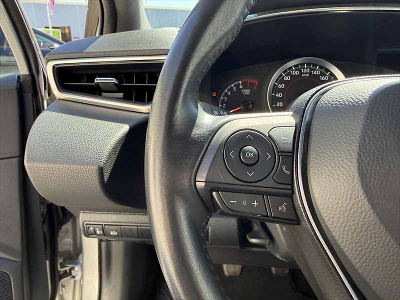 Toyota Corolla 1,2 Comfort - fotka 13 z 19