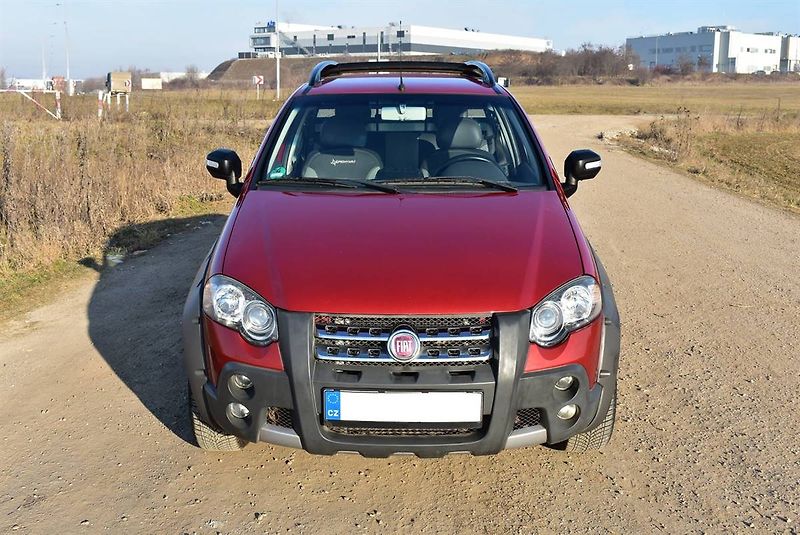 Fiat Strada 1,3 JTD AC,DIFF,BT,MLHOVKY - fotka 2 z 14