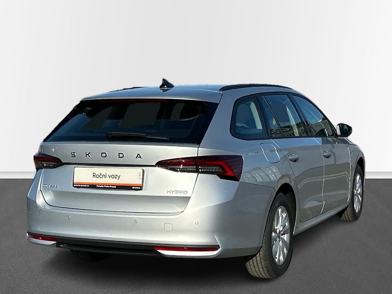 Škoda Octavia (2025) 1,5 TSI m-HEV 85 kW 7A Selecti - fotka 2 z 21