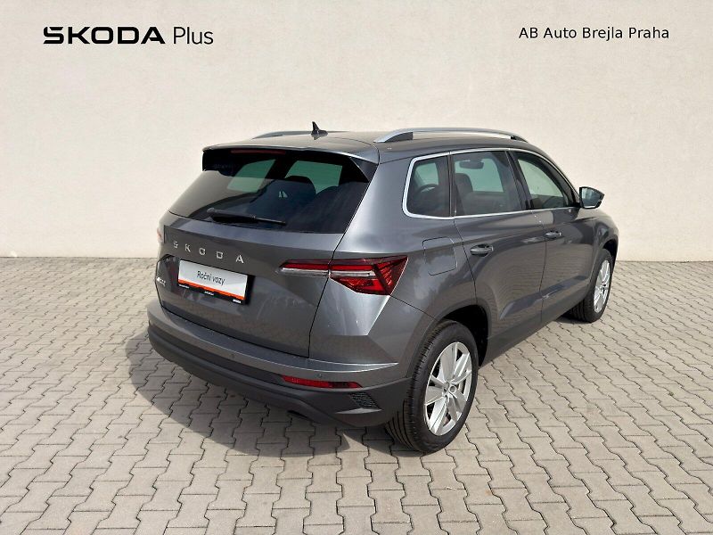 Škoda Karoq (2025) SEL TS 110/1.5 A7F - fotka 2 z 28