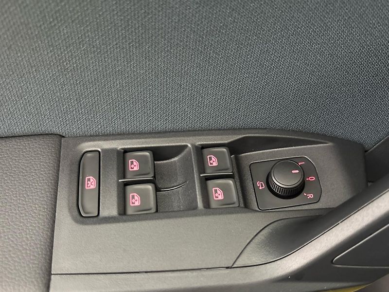 Seat Arona (2026) style - fotka 21 z 27