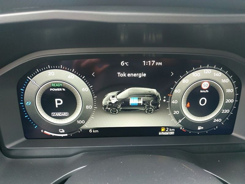 Nissan Qashqai E-POWER AT, 2WD, ZADÁNO - fotka 18 z 29