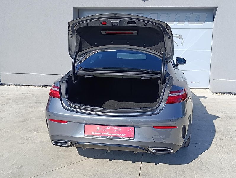 Mercedes-Benz Třídy E 220d 143kW AMG COUPÉ DPH - fotka 9 z 30