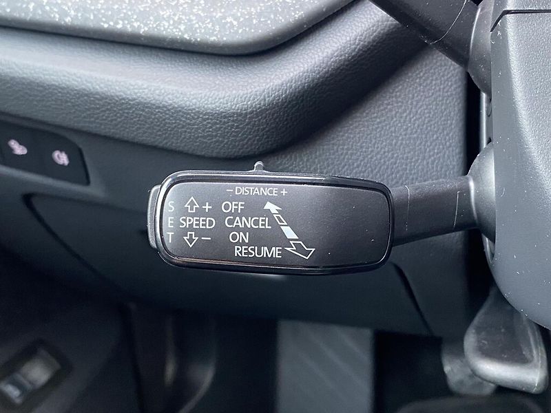 Škoda Octavia Combi 1,5 TSI Top Selection - fotka 12 z 29